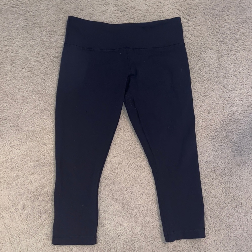Lulu cropped leggings
